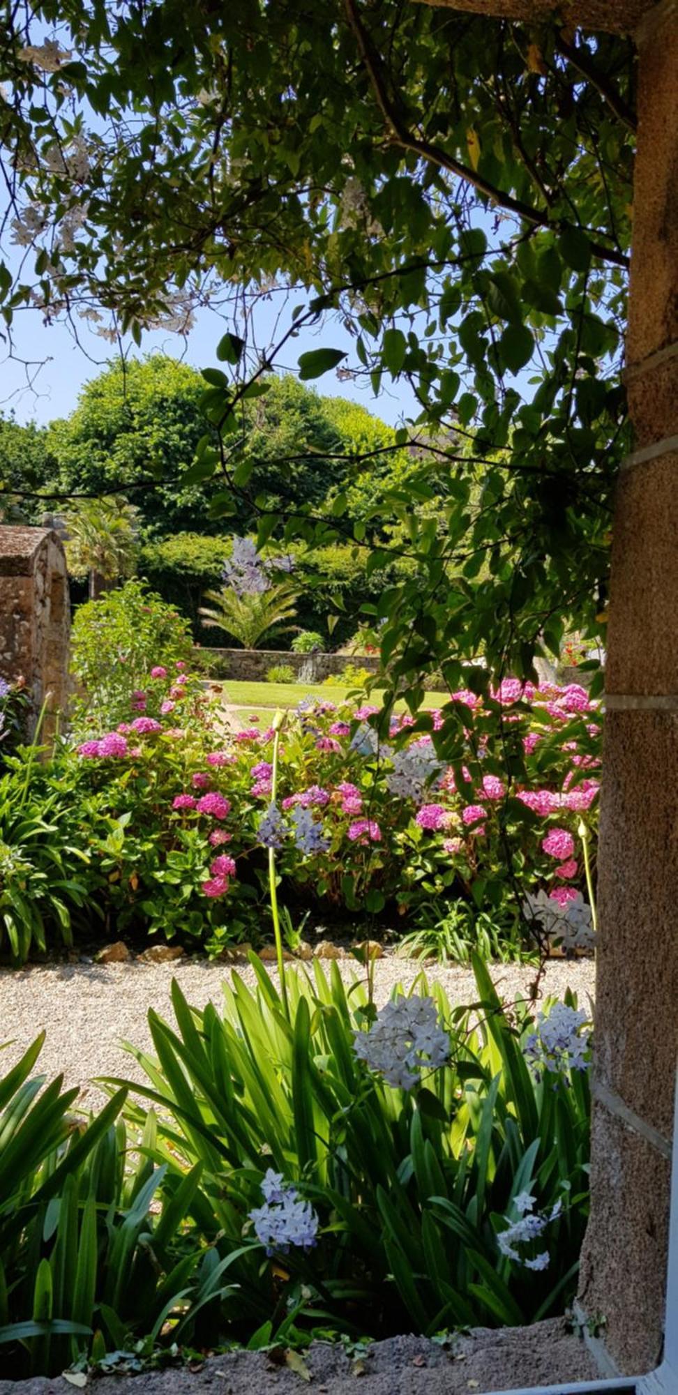 Manoir De Keringant * Saint-Quay-Perros